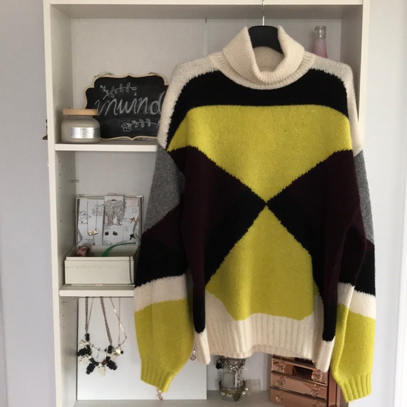 ⭐️HP⭐️A.L.C. Abstract Pattern Oversized Turtleneck - Picture 2 of 10